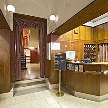 Hotel Sofia براغ المظهر الداخلي الصورة